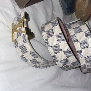 Loui V Belt
